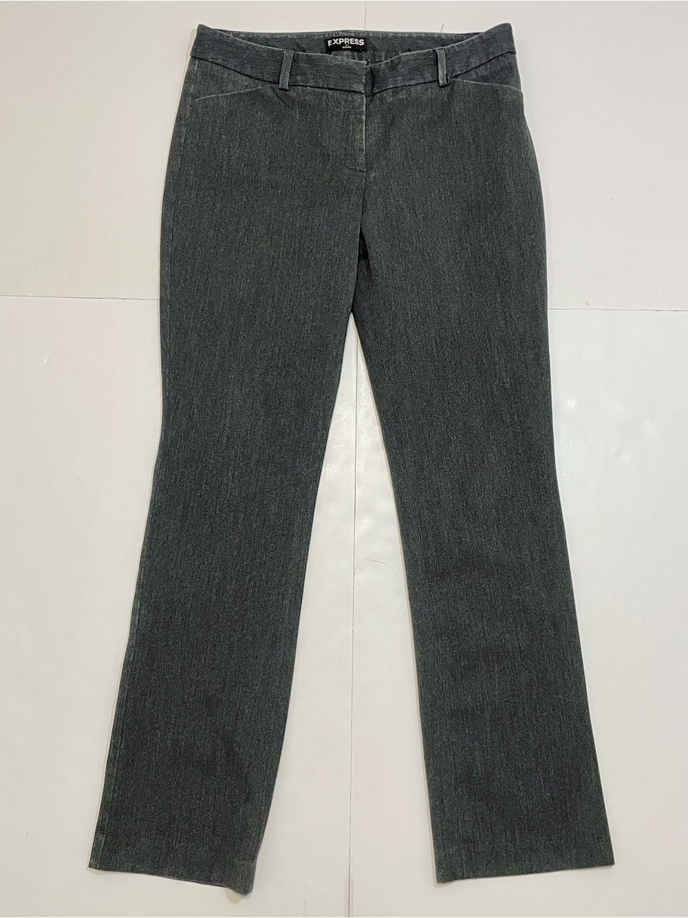 Express Editor Women’s Dark Gray Straight Leg Pants Size 6